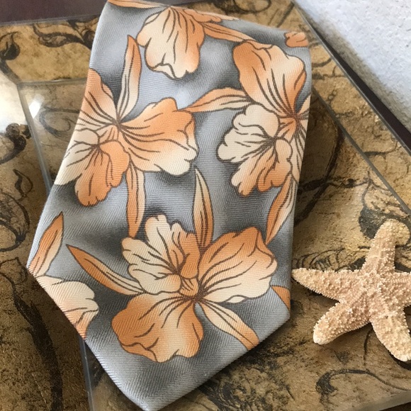 Vintage Off Island Tommy Bahama Hawaiian Tie - Picture 2 of 10